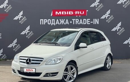 Mercedes-Benz B-Класс, 2010 год, 1 095 000 рублей, 3 фотография