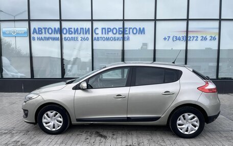 Renault Megane III, 2014 год, 809 000 рублей, 2 фотография