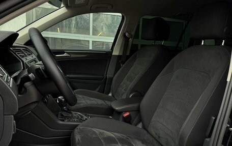Volkswagen Tiguan II, 2017 год, 2 399 000 рублей, 16 фотография