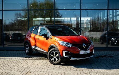 Renault Kaptur I рестайлинг, 2018 год, 1 350 000 рублей, 5 фотография