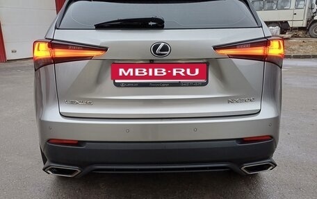 Lexus NX I, 2017 год, 3 390 000 рублей, 7 фотография