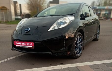 Nissan Leaf I, 2014 год, 890 000 рублей, 3 фотография