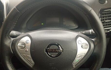 Nissan Leaf I, 2014 год, 890 000 рублей, 8 фотография