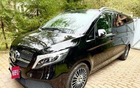 Mercedes-Benz V-Класс, 2019 год, 6 000 000 рублей, 16 фотография