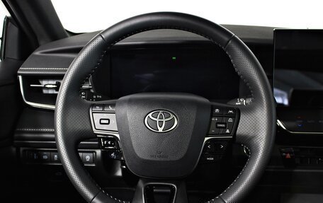 Toyota Camry, 2024 год, 4 390 000 рублей, 15 фотография