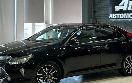 Toyota Camry, 2017 год, 2 527 000 рублей, 2 фотография