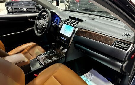 Toyota Camry, 2017 год, 2 527 000 рублей, 14 фотография