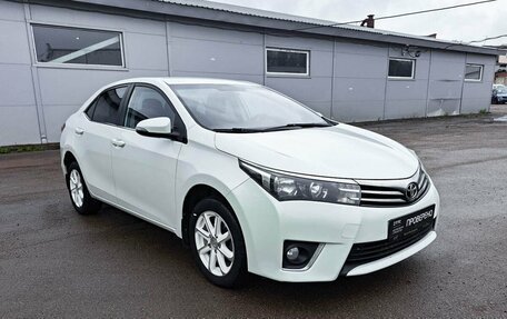 Toyota Corolla, 2013 год, 1 349 000 рублей, 3 фотография
