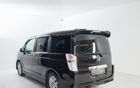 Honda Stepwgn IV, 2011 год, 1 635 000 рублей, 5 фотография