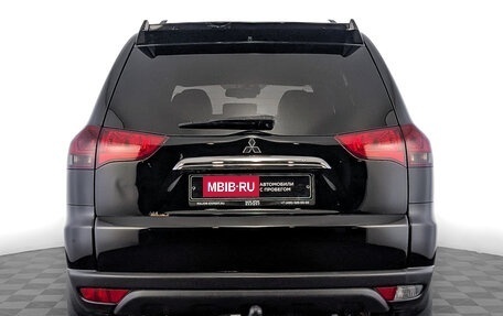 Mitsubishi Pajero Sport II рестайлинг, 2014 год, 1 950 000 рублей, 6 фотография
