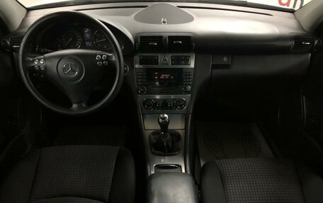 Mercedes-Benz C-Класс, 2004 год, 399 000 рублей, 9 фотография