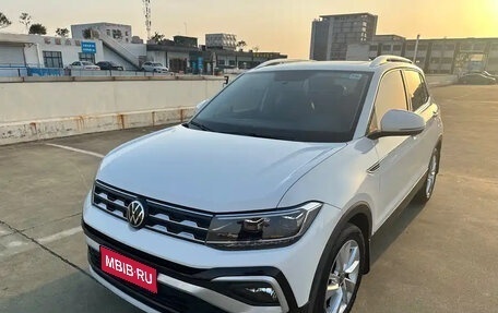 Volkswagen T-Cross I, 2022 год, 1 800 666 рублей, 1 фотография
