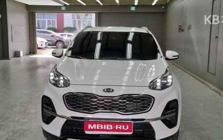 KIA Sportage IV рестайлинг, 2021 год, 2 050 000 рублей, 1 фотография