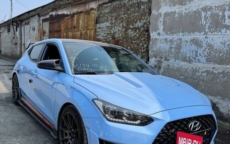 Hyundai Veloster II, 2021 год, 2 100 001 рублей, 1 фотография