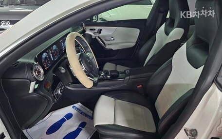 Mercedes-Benz CLA, 2021 год, 2 990 000 рублей, 7 фотография