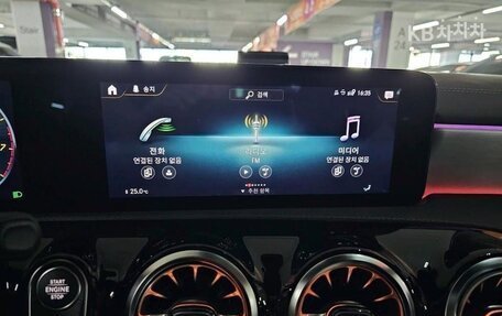Mercedes-Benz CLA, 2021 год, 2 990 000 рублей, 15 фотография