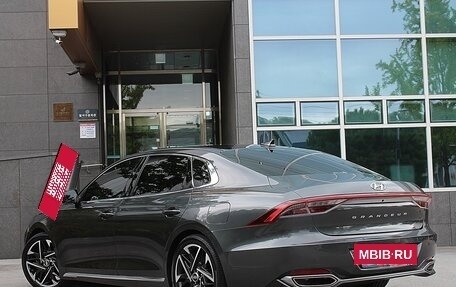 Hyundai Grandeur, 2020 год, 2 500 000 рублей, 5 фотография