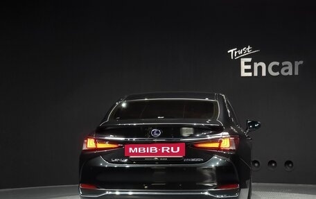 Lexus ES VII, 2021 год, 3 570 000 рублей, 4 фотография