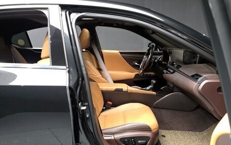 Lexus ES VII, 2021 год, 3 570 000 рублей, 9 фотография