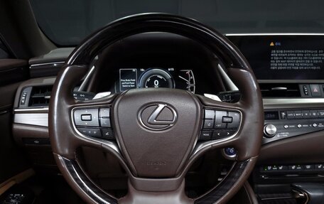 Lexus ES VII, 2021 год, 3 570 000 рублей, 11 фотография