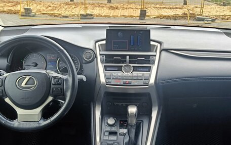 Lexus NX I, 2015 год, 2 910 000 рублей, 4 фотография