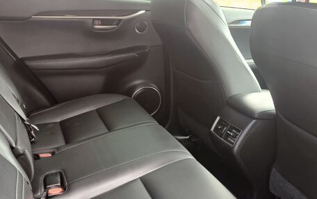 Lexus NX I, 2015 год, 2 910 000 рублей, 12 фотография