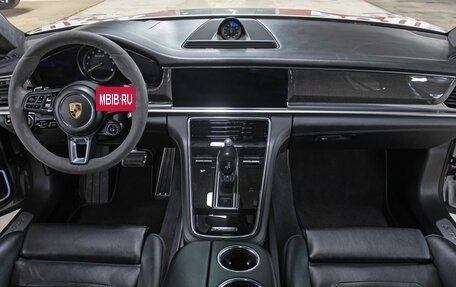 Porsche Panamera II рестайлинг, 2019 год, 10 290 000 рублей, 15 фотография