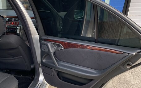 Mercedes-Benz E-Класс, 1998 год, 675 000 рублей, 16 фотография