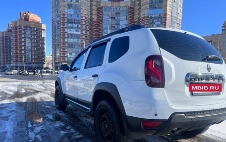 Renault Duster I рестайлинг, 2015 год, 1 000 000 рублей, 4 фотография