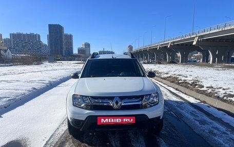 Renault Duster I рестайлинг, 2015 год, 1 000 000 рублей, 2 фотография