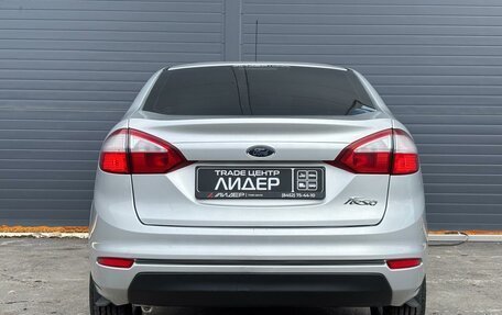 Ford Fiesta, 2015 год, 880 000 рублей, 6 фотография
