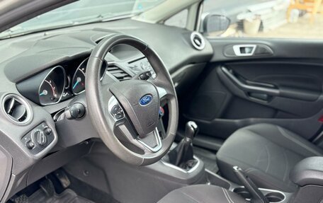 Ford Fiesta, 2015 год, 880 000 рублей, 12 фотография