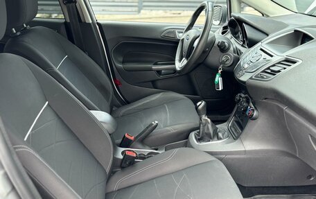 Ford Fiesta, 2015 год, 880 000 рублей, 25 фотография