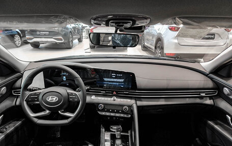 Hyundai Elantra, 2024 год, 2 599 000 рублей, 18 фотография