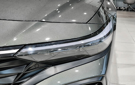 Hyundai Elantra, 2024 год, 2 599 000 рублей, 21 фотография