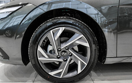 Hyundai Elantra, 2024 год, 2 599 000 рублей, 22 фотография