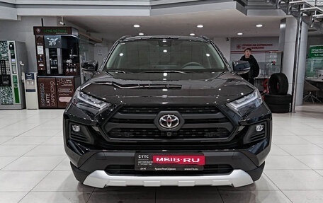 Toyota RAV4, 2023 год, 3 694 900 рублей, 2 фотография