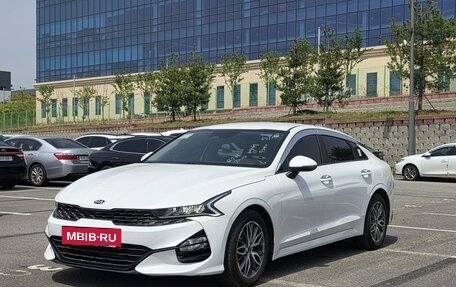KIA K5, 2020 год, 1 650 000 рублей, 3 фотография