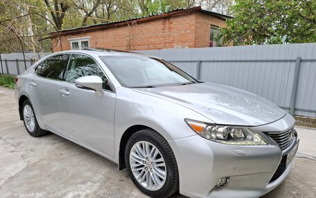 Lexus ES VII, 2014 год, 2 300 000 рублей, 1 фотография