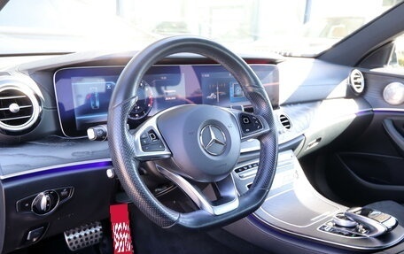 Mercedes-Benz E-Класс, 2017 год, 3 550 000 рублей, 8 фотография