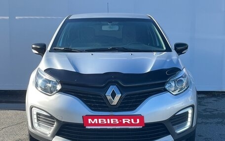 Renault Kaptur I рестайлинг, 2018 год, 1 230 000 рублей, 2 фотография