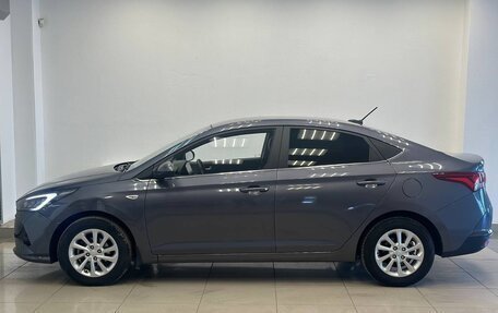 Hyundai Solaris II рестайлинг, 2021 год, 1 695 000 рублей, 8 фотография