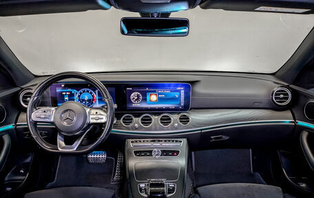 Mercedes-Benz E-Класс, 2020 год, 3 850 000 рублей, 14 фотография