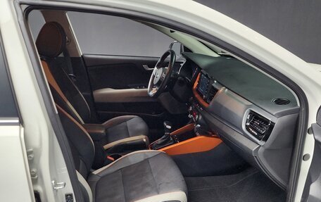 KIA Stonic, 2020 год, 1 320 334 рублей, 6 фотография