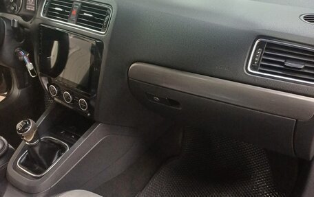 Volkswagen Jetta VI, 2014 год, 850 000 рублей, 4 фотография