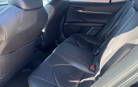 Toyota Camry, 2021 год, 2 150 000 рублей, 6 фотография