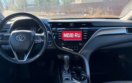 Toyota Camry, 2021 год, 2 150 000 рублей, 5 фотография