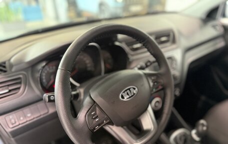KIA Rio III рестайлинг, 2012 год, 1 000 000 рублей, 9 фотография