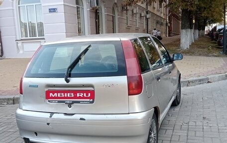 Fiat Punto III Punto Evo рестайлинг, 2000 год, 65 000 рублей, 5 фотография