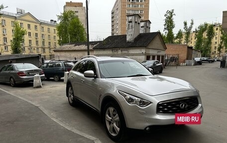 Infiniti FX II, 2011 год, 2 050 000 рублей, 2 фотография